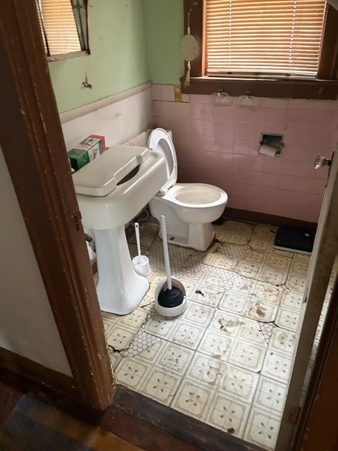 Tiny photo for 10201 S Princeton Avenue, Chicago, IL 60628 (MLS # 12655658)