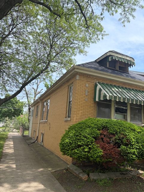 Tiny photo for 10201 S Princeton Avenue, Chicago, IL 60628 (MLS # 12655658)