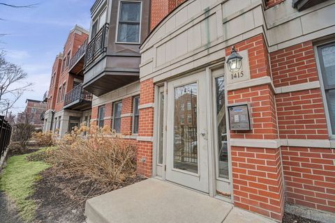 Tiny photo for 1415 S Halsted Street #1A, Chicago, IL 60607 (MLS # 12566837)