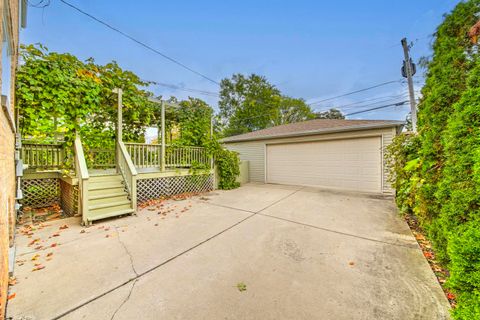 Tiny photo for 6433 N Drake Avenue, Lincolnwood, IL 60712 (MLS # 12512058)