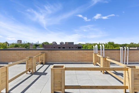 Tiny photo for 4939 N Damen Avenue #301, Chicago, IL 60625 (MLS # 12671800)