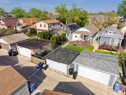 Tiny photo for 2928 N Natchez Avenue, Chicago, IL 60634 (MLS # 12634775)
