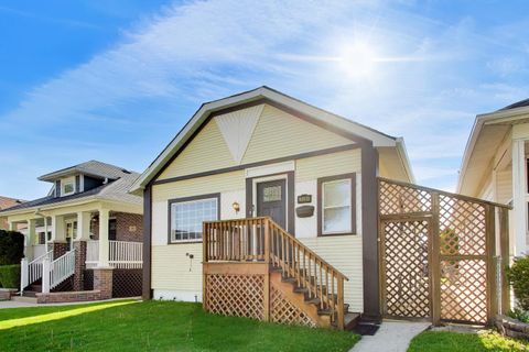 Tiny photo for 2928 N Natchez Avenue, Chicago, IL 60634 (MLS # 12634775)