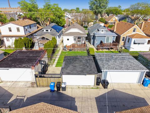 Tiny photo for 2928 N Natchez Avenue, Chicago, IL 60634 (MLS # 12634775)