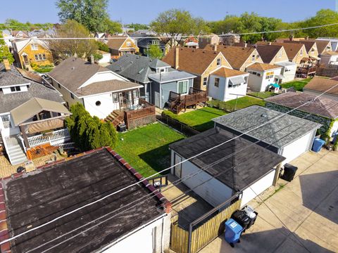 Tiny photo for 2928 N Natchez Avenue, Chicago, IL 60634 (MLS # 12634775)