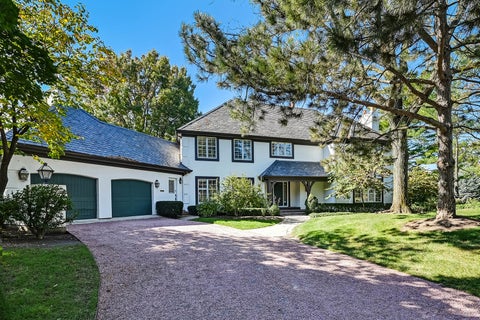 Photo of 1604 Burr Ridge Club, Burr Ridge, IL 60527 (MLS # 12792188)