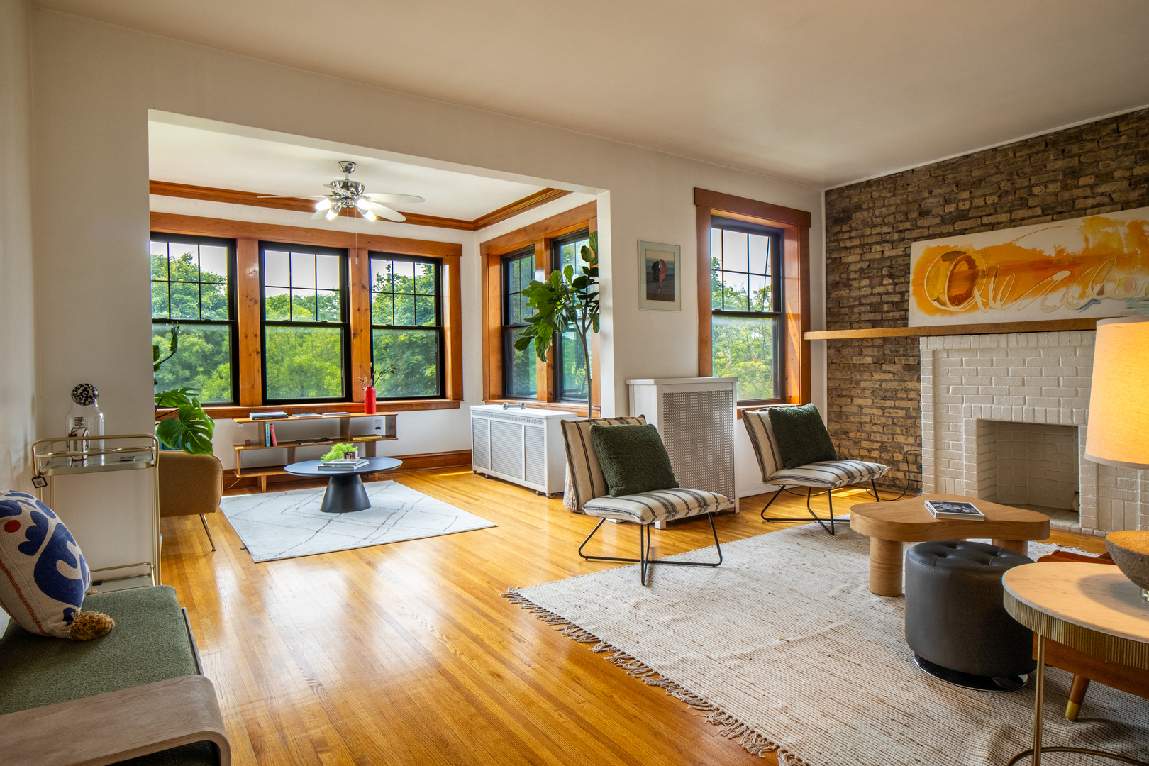 2810 W Logan Boulevard 3W