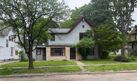 Photo of Elgin, IL 60120 (MLS # 12656356)