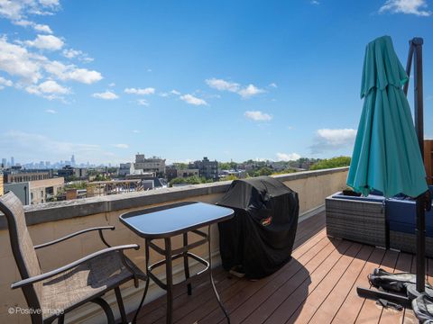 Tiny photo for 1645 W School Street #418, Chicago, IL 60657 (MLS # 12491204)