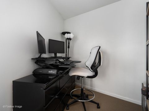 Tiny photo for 1645 W School Street #418, Chicago, IL 60657 (MLS # 12491204)