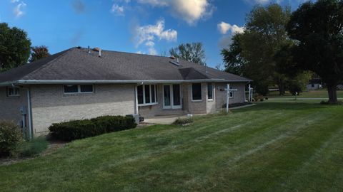 Tiny photo for 601 N Church Street, Crescent City, IL 60928 (MLS # 12492940)