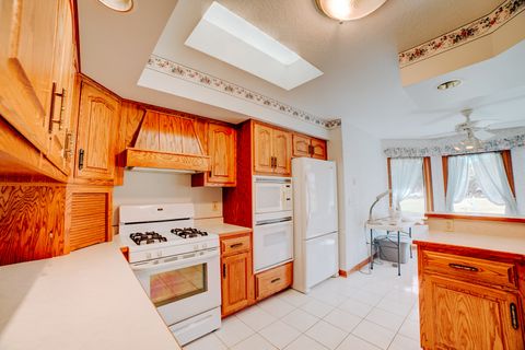 Tiny photo for 601 N Church Street, Crescent City, IL 60928 (MLS # 12492940)
