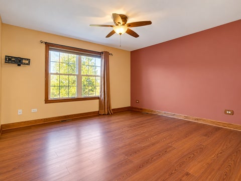 Tiny photo for Winthrop Harbor, IL 60096 (MLS # 12758869)