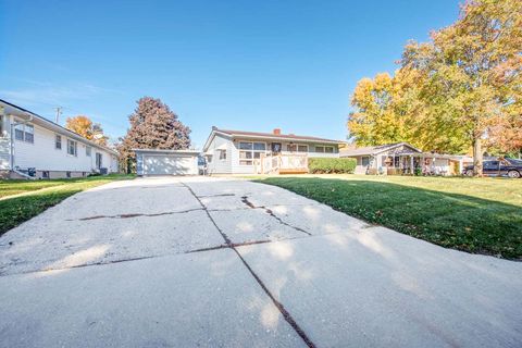 Tiny photo for 111 E Royal Drive, DeKalb, IL 60115 (MLS # 12504813)