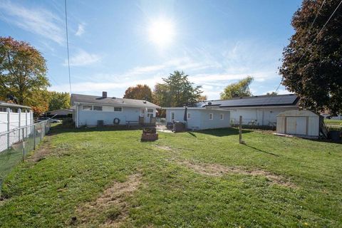 Tiny photo for 111 E Royal Drive, DeKalb, IL 60115 (MLS # 12504813)