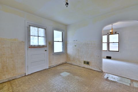 Tiny photo for 2504 Leyden Avenue, River Grove, IL 60171 (MLS # 12502776)