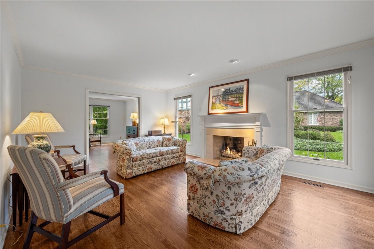 70 W Sandpiper Lane