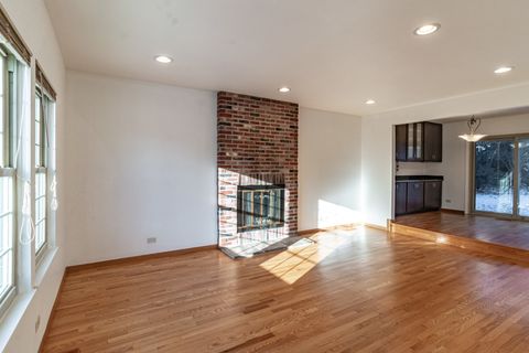 Tiny photo for 640 Sanders Court, Gurnee, IL 60031 (MLS # 12541562)