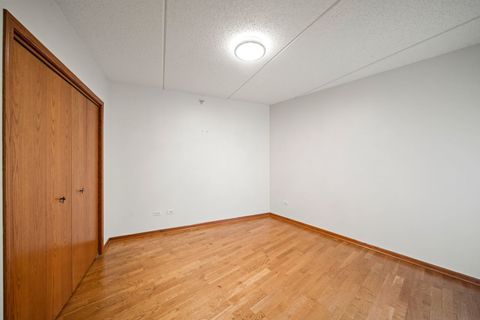 Tiny photo for 601 W Rand Road #207, Arlington Heights, IL 60004 (MLS # 12510026)