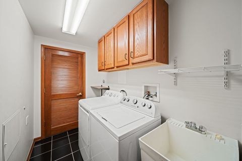 Tiny photo for 601 W Rand Road #207, Arlington Heights, IL 60004 (MLS # 12510026)