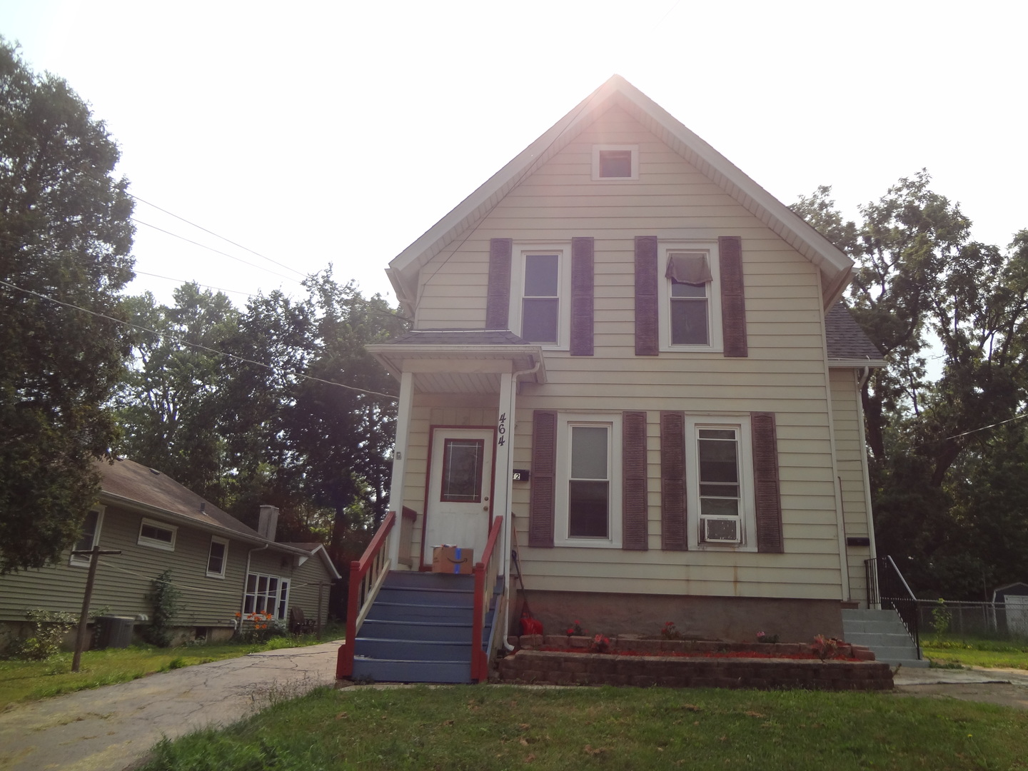 Photo 1 of 1 — 464 Mcclure Avenue, Elgin, IL 60123