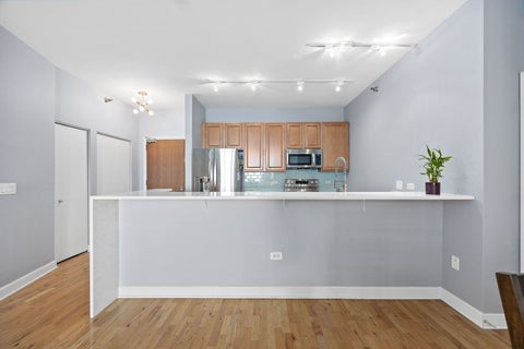 Tiny photo for 1322 S Prairie Avenue #804, Chicago, IL 60605 (MLS # 12657618)