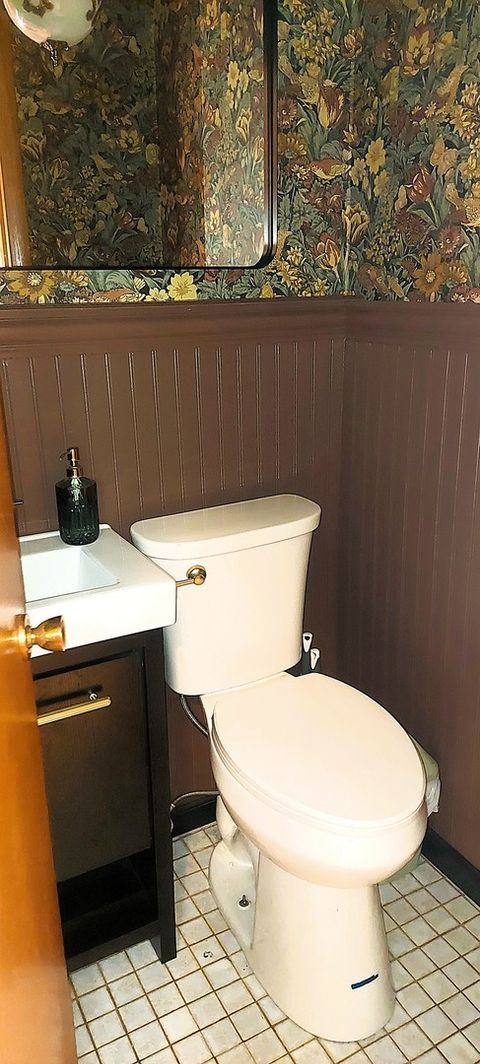 Tiny photo for 10824 Laporte Avenue, Oak Lawn, IL 60453 (MLS # 12558104)