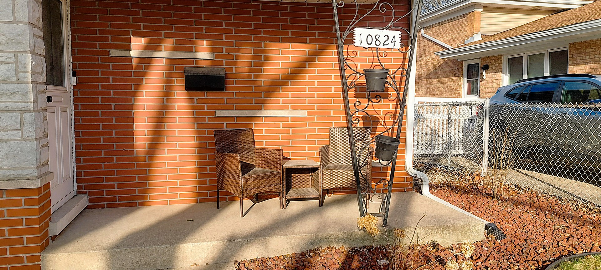 10824 Laporte Avenue