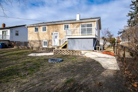 A home in Hickory Hills