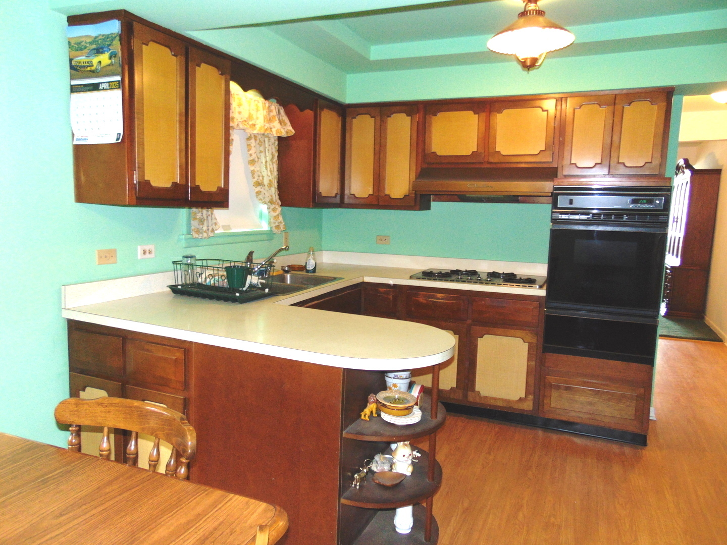 3044 N Kolmar Avenue