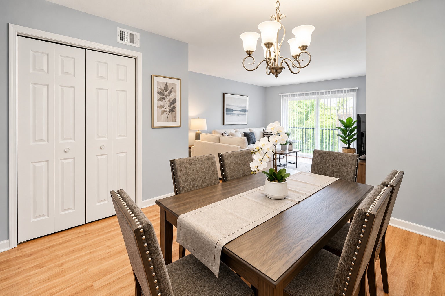 916 S Plum Grove Road 224