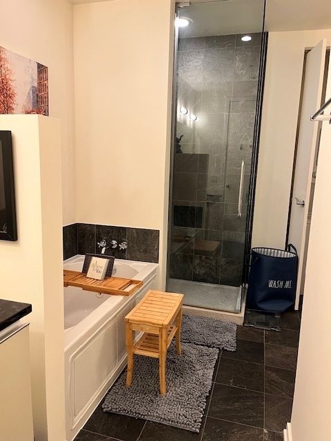 Tiny photo for 600 N Fairbanks Court #1406, Chicago, IL 60611 (MLS # 12460382)