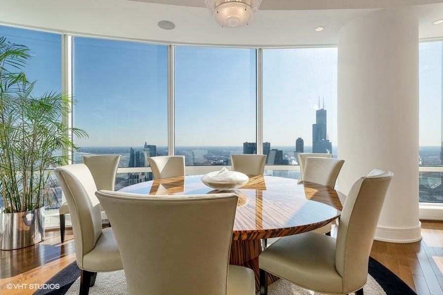 401 N Wabash Avenue 60E