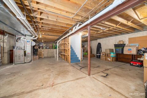 Tiny photo for 490 Treasure Drive, Oswego, IL 60543 (MLS # 12607449)