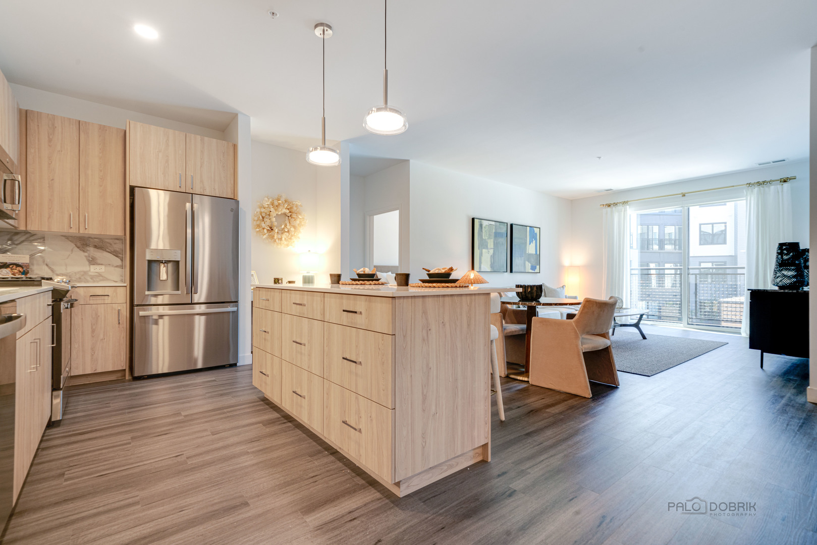 Vernon Hills, Illinois 60061, United States, 2 Bedrooms Bedrooms, ,2 BathroomsBathrooms,Residential,Active,239230