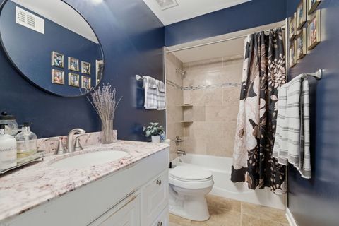 Tiny photo for Willowbrook, IL 60527 (MLS # 12575635)