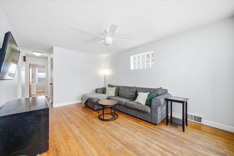 Tiny photo for 1016 Hull Avenue, Westchester, IL 60154 (MLS # 12528707)