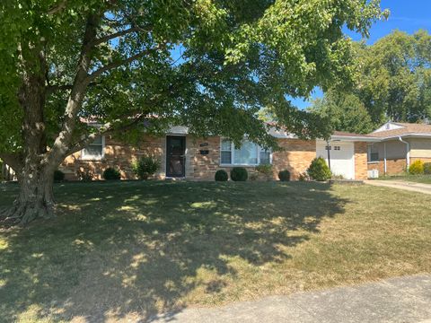 Tiny photo for 1347 Jeffery Street, Bradley, IL 60915 (MLS # 12470347)