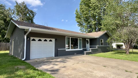 Photo of 211 E Cleveland Street, West Frankfort, IL 62896 (MLS # 12639904)