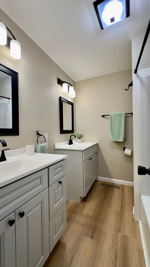 Tiny photo for 211 E Cleveland Street, West Frankfort, IL 62896 (MLS # 12639904)