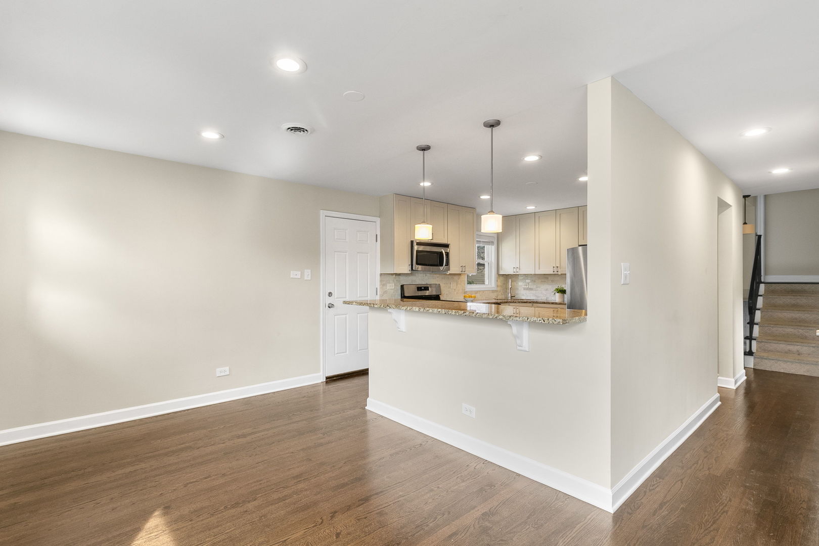 348 E Quincy Street