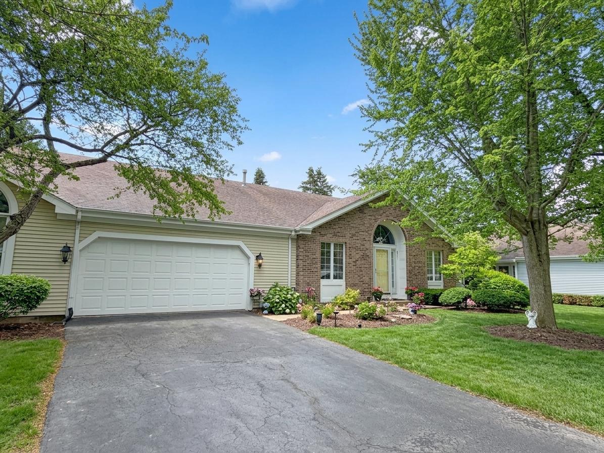 281 Governors Lane 281