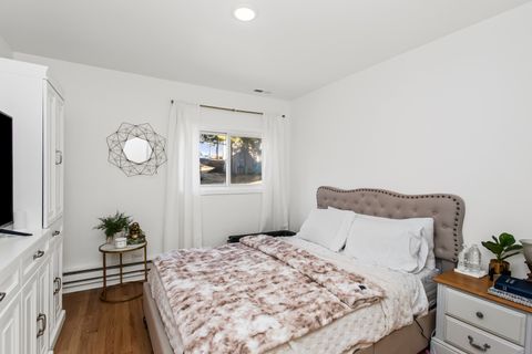 Tiny photo for 55 Vail Colony #6, Fox Lake, IL 60020 (MLS # 12545064)