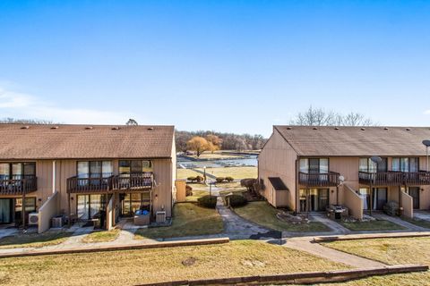 Tiny photo for 55 Vail Colony #6, Fox Lake, IL 60020 (MLS # 12545064)