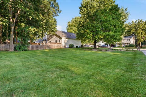 Tiny photo for 2623 Persimmon Place, Bloomington, IL 61701 (MLS # 12710563)