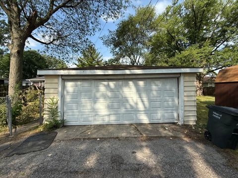 Tiny photo for 17925 Walter Street, Lansing, IL 60438 (MLS # 12508795)