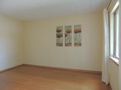Tiny photo for 1365 Ashland Avenue #204, Des Plaines, IL 60016 (MLS # 12708887)