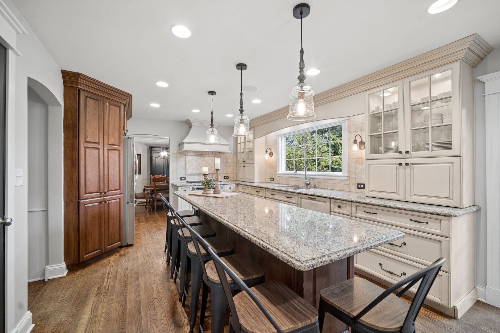 895 Ellynwood Drive