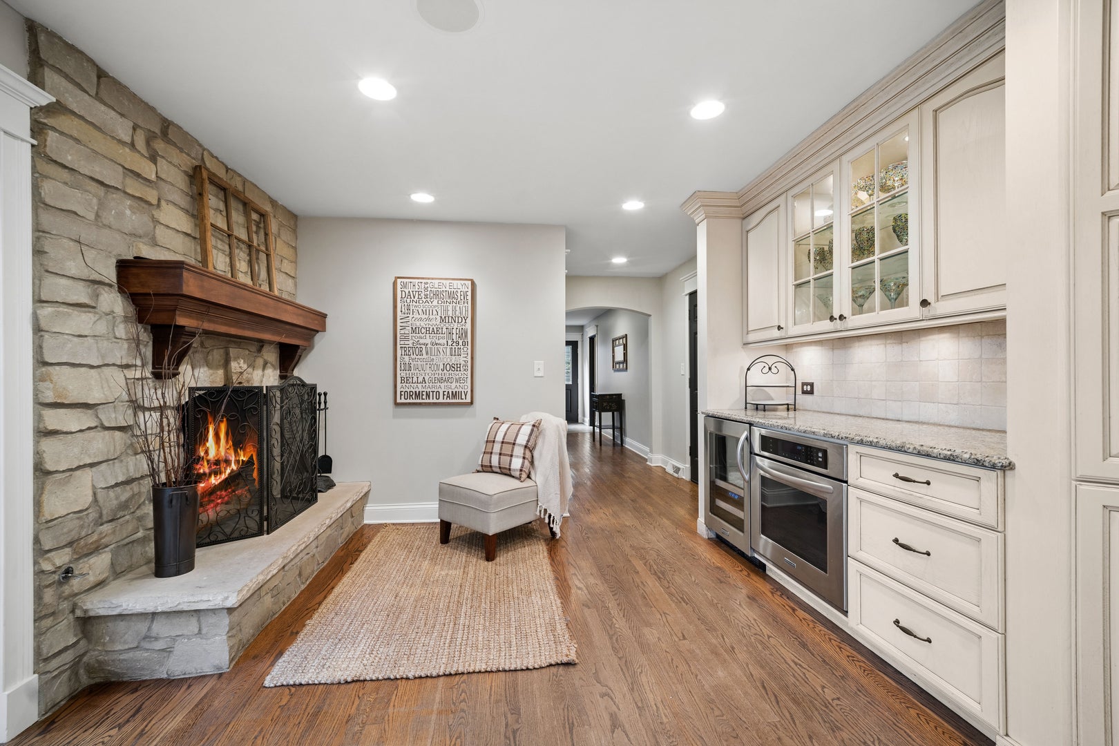 895 Ellynwood Drive