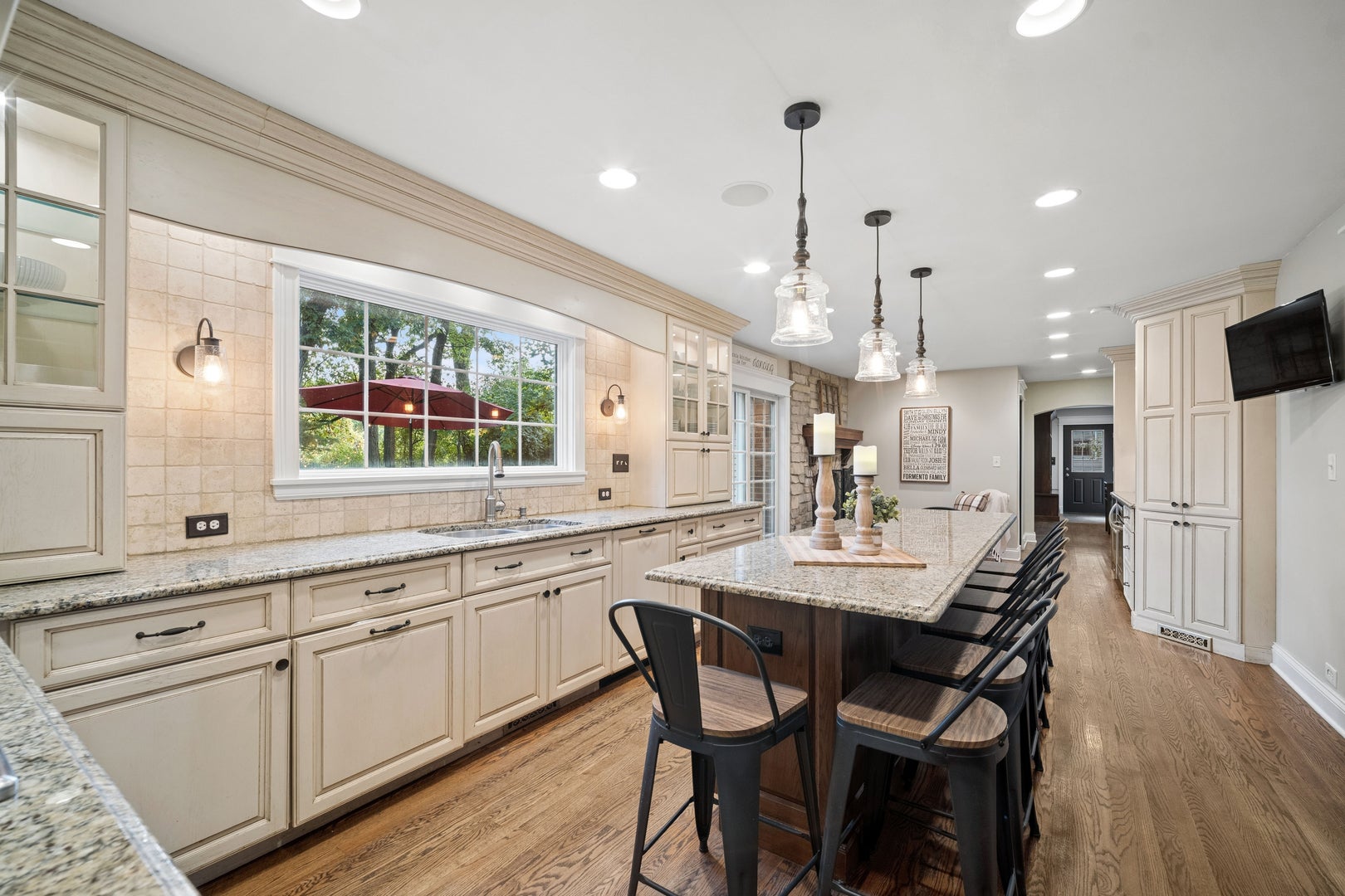 895 Ellynwood Drive